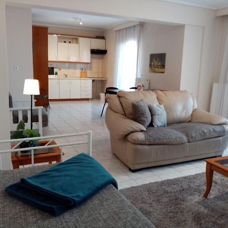 Apartment By The Beach With Amazing Sea View Peraía Dış mekan fotoğraf