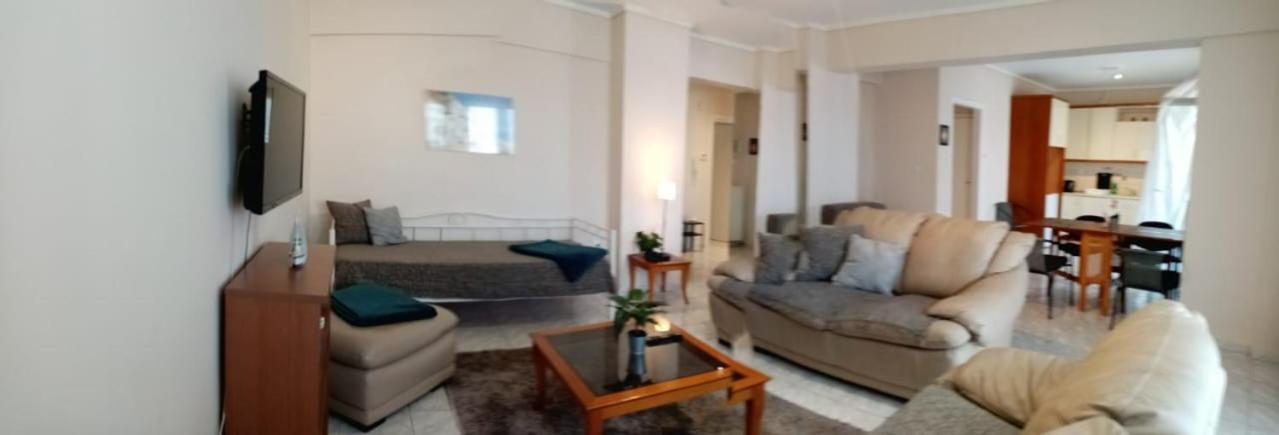 Apartment By The Beach With Amazing Sea View Peraía Dış mekan fotoğraf