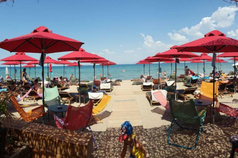 Apartment By The Beach With Amazing Sea View Peraía Dış mekan fotoğraf